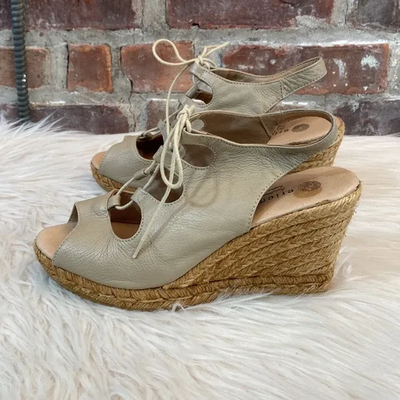 Eric Michael Taupe Leather Espadrille Wedges, Size 39