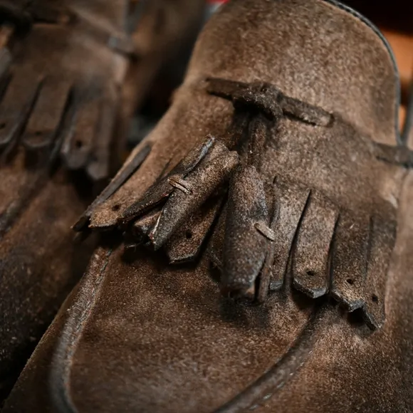 Ermenegildo Zegna | Distressed suede loafers