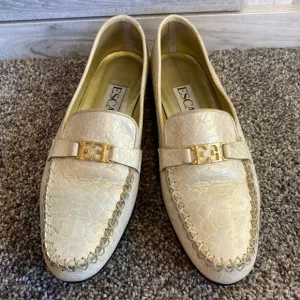 Escada Light Gold/Tan Croc Embossed Moccasin Flats Italy 5.5