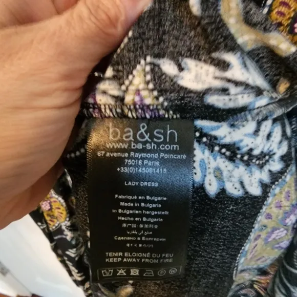 EUC BA&amp;SH Relaxed Fit Bohemian Volver Paisley Mini Dress