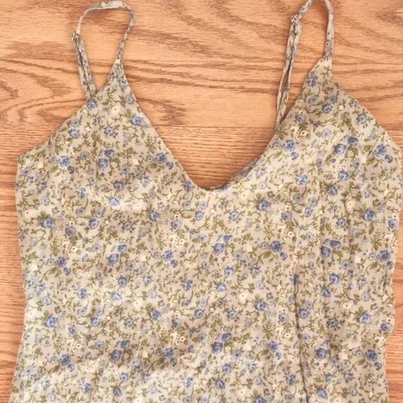 EUC Reformation Ventura Mini Floral Dress, Size XS.