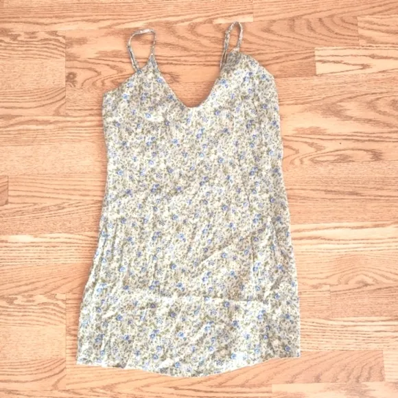 EUC Reformation Ventura Mini Floral Dress, Size XS.