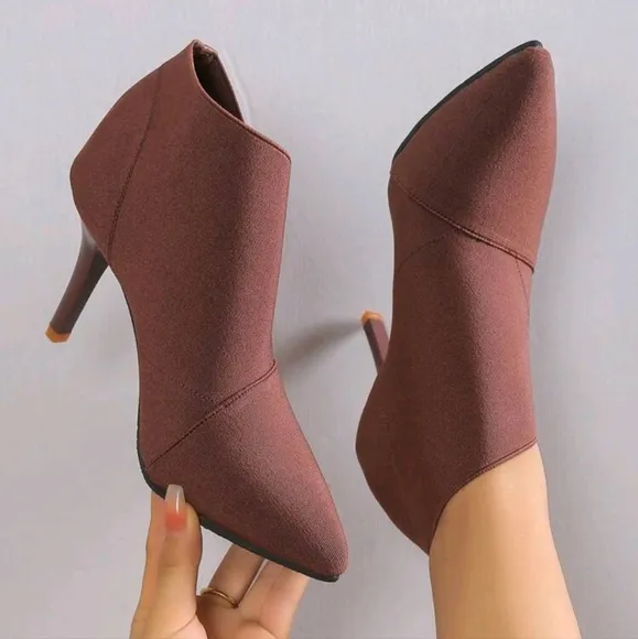 European And American Fashion Pointed Toe Stretch High Heel Classic Boots