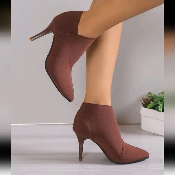 European And American Fashion Pointed Toe Stretch High Heel Classic Boots