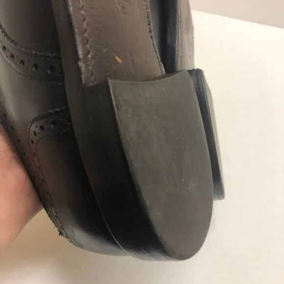 EXCELLENT Allen Edmonds Men's Sanford Cap Toe Derby Black Leather Medallion 10.5