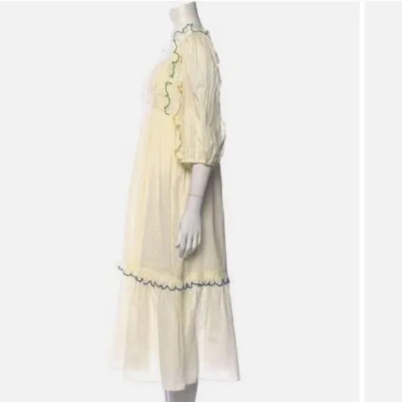✅Farm RIO Off-White Textured Puff Sleeve Midi Dress NWT S pleated front ruffle