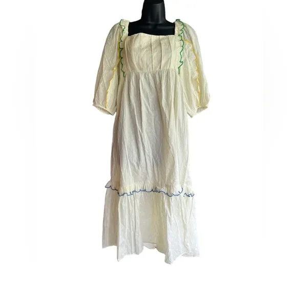 ✅Farm RIO Off-White Textured Puff Sleeve Midi Dress NWT S pleated front ruffle