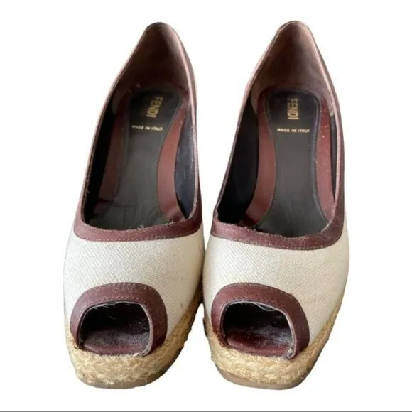 FENDI Espadrille in Canvas &amp; Leather Beige &amp; Brown Wedges Size 38.5