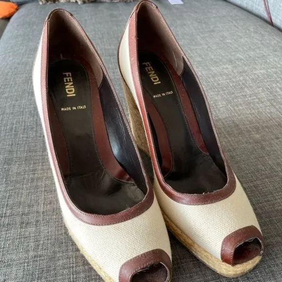 FENDI Espadrille in Canvas &amp; Leather Beige &amp; Brown Wedges Size 38.5