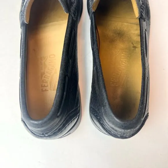 Ferragamo Leather Moccasins Loafers with Gancini Ornament Black Sz 9