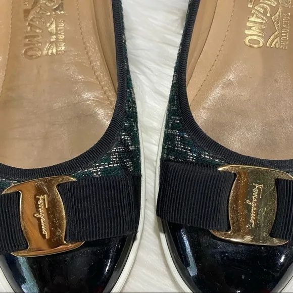 Ferragamo Rufina Tweed Patent Leather Flats Green Black 5.5