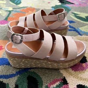 Fit Flop Eloise Espadrille Suede Strappy Wedge Sandal NWT- Sz 9-9.5 Soft Lilac