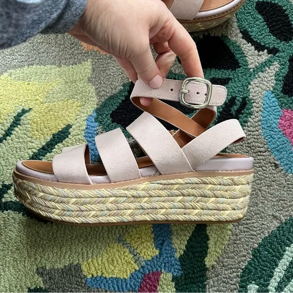 Fit Flop Eloise Espadrille Suede Strappy Wedge Sandal NWT- Sz 9-9.5 Soft Lilac