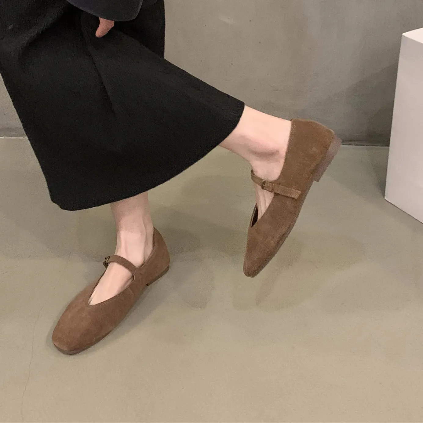 Flats Ballet Shoes - Round Toe, Shallow Slip-On, Soft Leather Casual Elegant Dress Shoes for Women, New Spring Brand