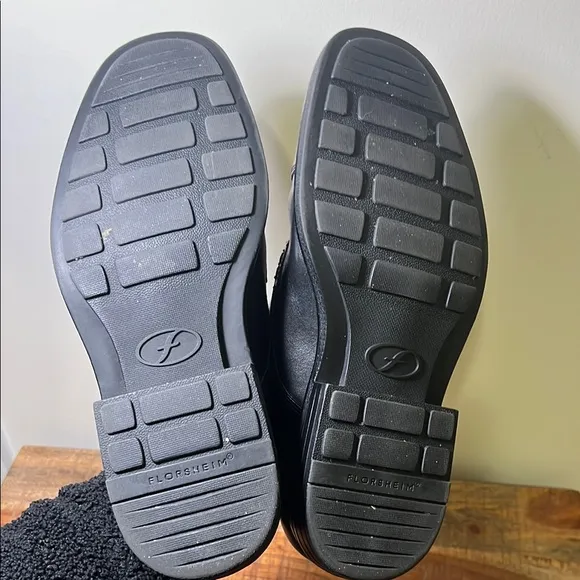 Florsheim Comfortech Black Oxford Shoes with Lace-Up Design, Mens 10