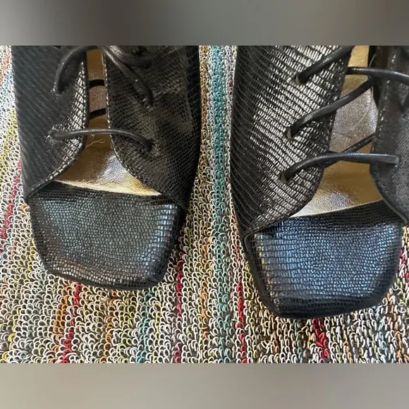 Fluevog LIKE NEW The LA Mulholland black Cairo lace-up wedge corset shoe -9.5/10