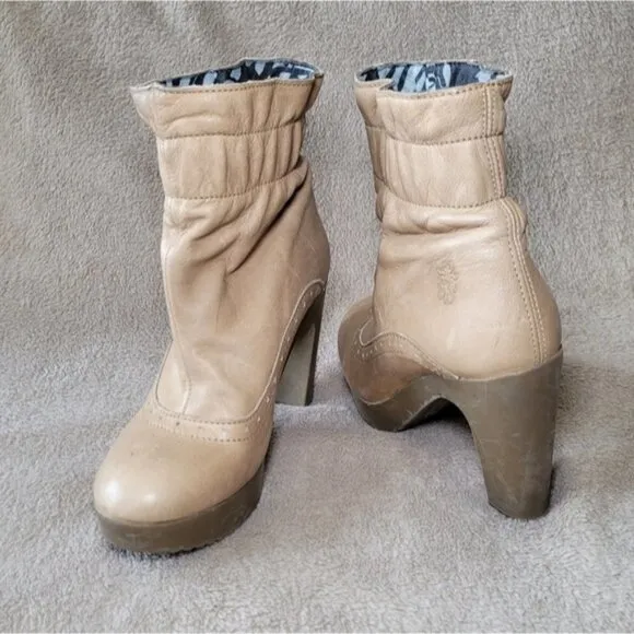 Fly London heeled ankle boots size 37