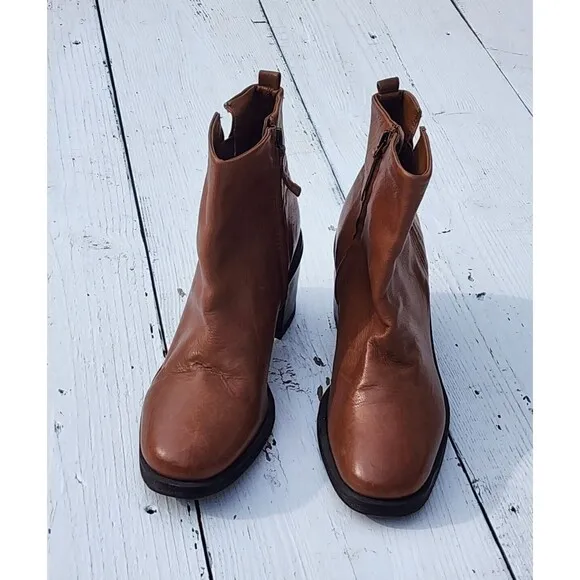 Franco Sarto Kessa Women Brown Leather Hard Finised Distressed Boots US 8.5 / 39