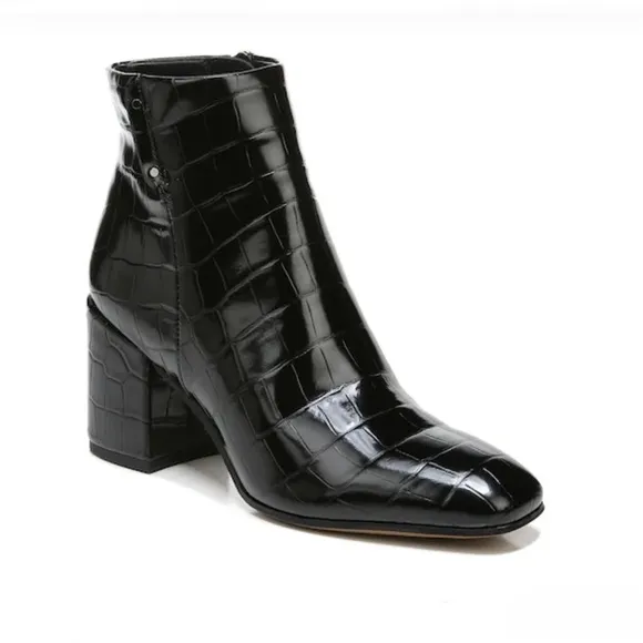 Franco Sarto Women’s Snake Embossed Tenton Bootie Block Heel Shoes Size 6M New