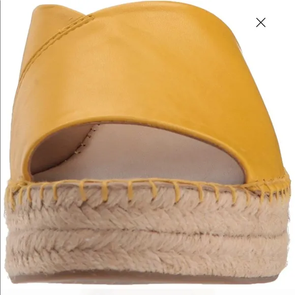 🆕FrancoSarto Yellow Leather Wedge Platform 👡