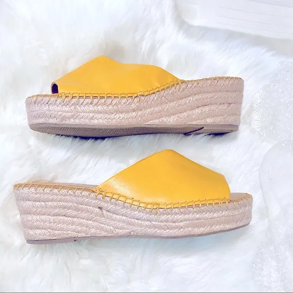 🆕FrancoSarto Yellow Leather Wedge Platform 👡