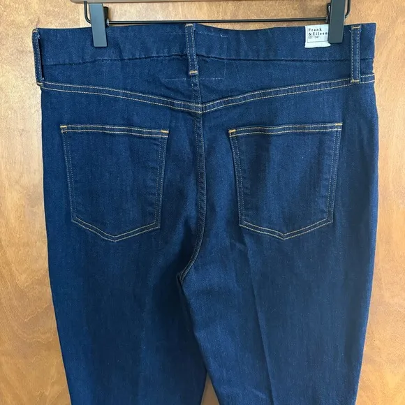 Frank &amp; Eileen Flannigan Flare Jeans High Rise Italian Denim Size 31 NEW Boho