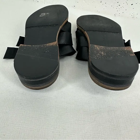 Freda Salvador Women’s size 7 Black Studded Leather Mules Flats