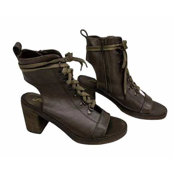 Free People Brown City of Lights Block Heel Lace Up Sandal Boots  EU 40