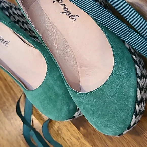 Free people Charade espadrille wedges.  Size 6