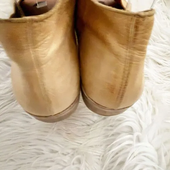 FREE PEOPLE | Mont Blanc Sandals Tan Flats Asymmetrical D'Orsay | Size 41, 10