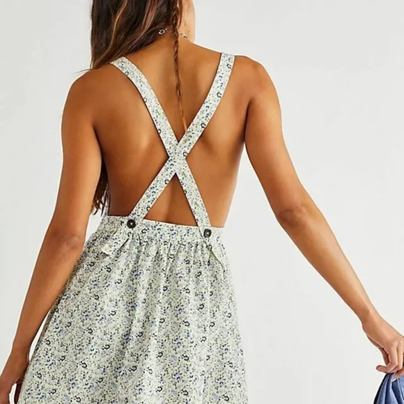 Free People Petunia Blue Floral Color Smocked Sleeveless Apron Dress Sz L Boho