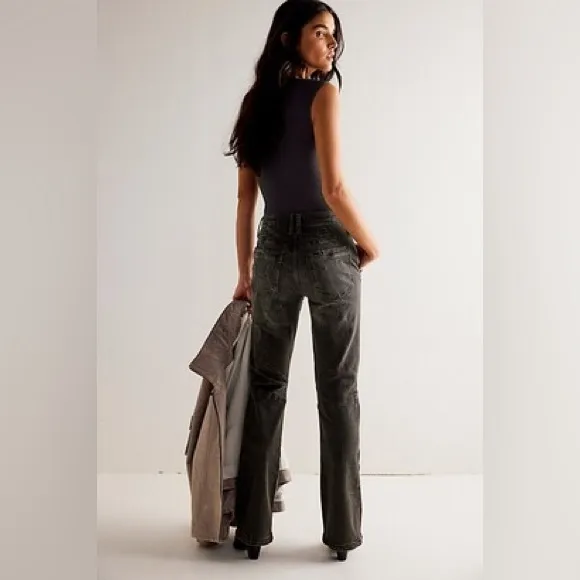 Free People We The Free Vector Moto Mid Rise Flare Jeans NWOT Black