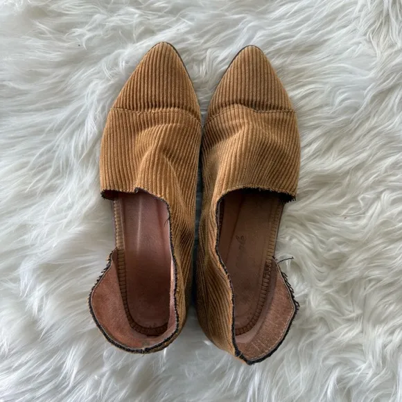 Free People | Womens Fabric Royale Gold Corduroy Flats Slip-On Shoes Textured 41