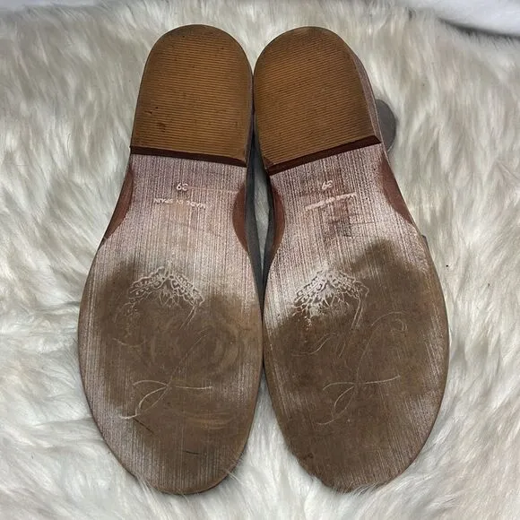 Free People Dark Grey Leather Mont Blanc Cutaway Sandal Flats Sz 39/8-8.5