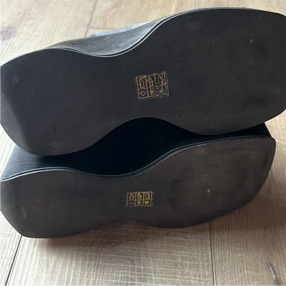 Free People x Jeffrey Campbell Sydney Satin Wedge Heels US 9.5