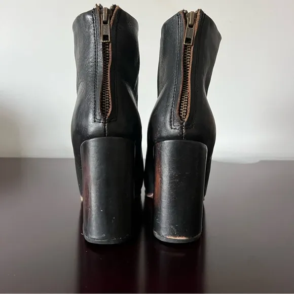 Freebird by Steven - Distressed Harlo Leather Heeled Boots Brown/Black 8