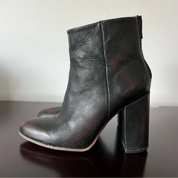 Freebird by Steven - Distressed Harlo Leather Heeled Boots Brown/Black 8