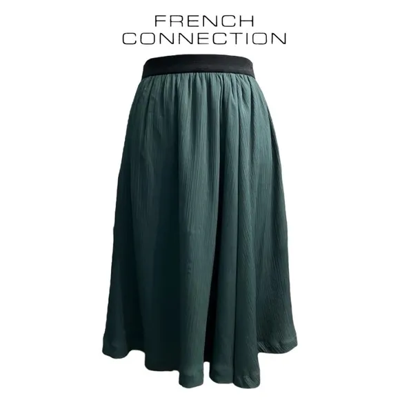 French Connection (NWT) Fully Lined, Elastic Waist Skirt, Size 8