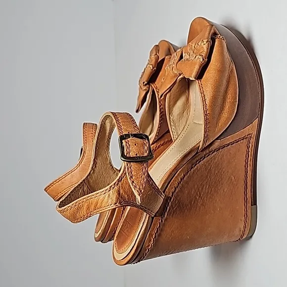 Frye Alexa Bow Wedges Sandal Shoe Platform Adjustable Open Toe Brown Leather 6.5