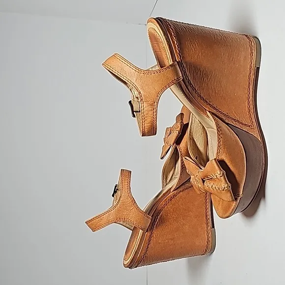 Frye Alexa Bow Wedges Sandal Shoe Platform Adjustable Open Toe Brown Leather 6.5