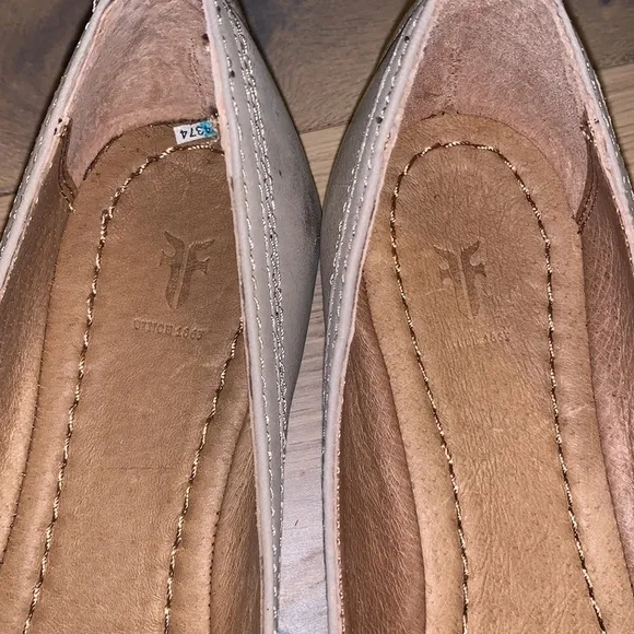 Frye Carrie Ballet Genuine Leather Flats Ash Size 6