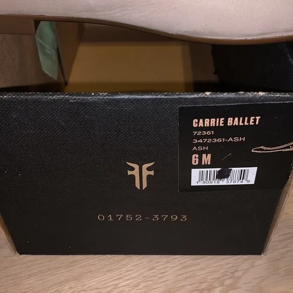 Frye Carrie Ballet Genuine Leather Flats Ash Size 6
