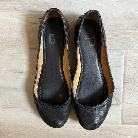 FRYE • Carson Ballet Flats - Black Leather Size 7.5