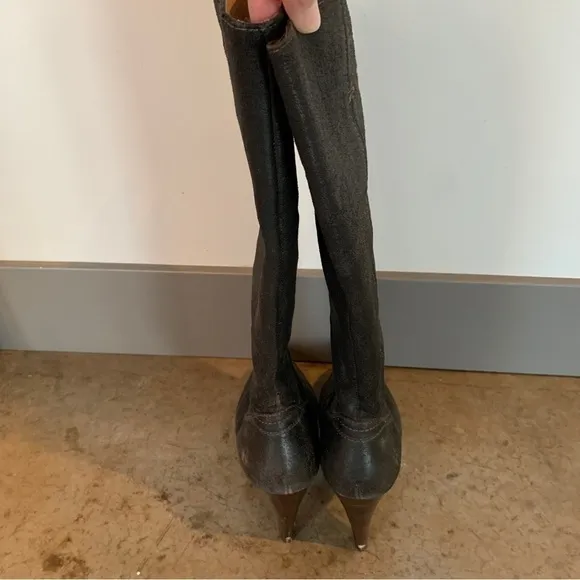 Frye Harlow Campus Gray Leather Heeled Boots Size 9.5M