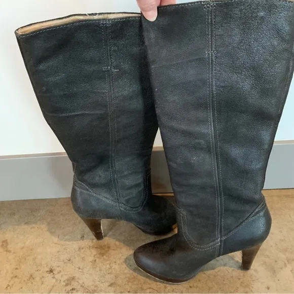 Frye Harlow Campus Gray Leather Heeled Boots Size 9.5M