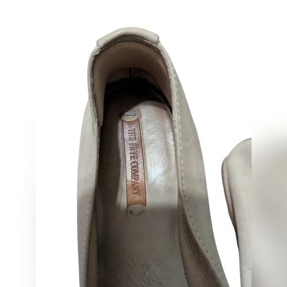 Frye Ivory Sunwash Nubuck Leather Ballet Flats