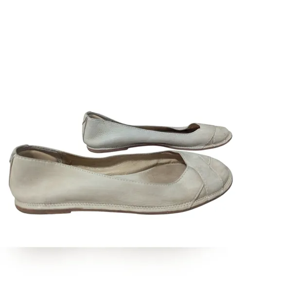 Frye Ivory Sunwash Nubuck Leather Ballet Flats