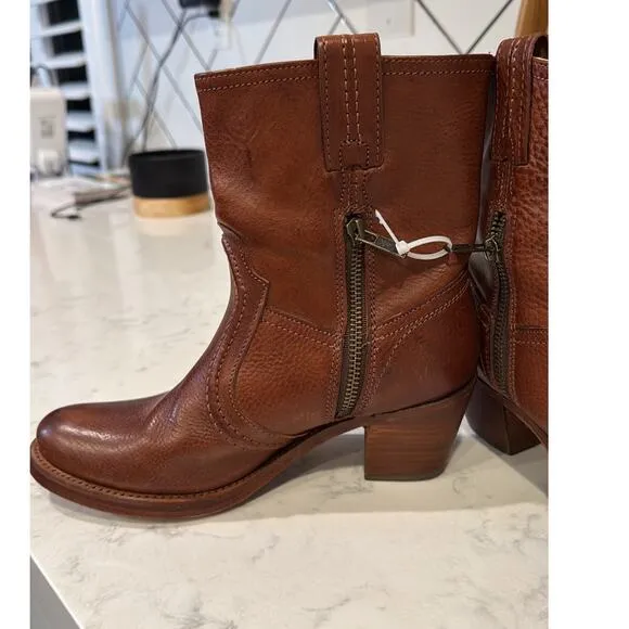 FRYE Jane Trapunto Stitched Leather Bootie Redwood Brown Heeled Boots 6.5 B