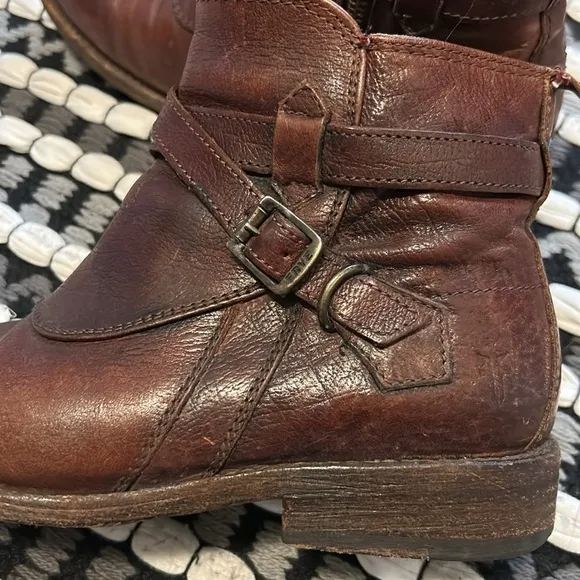 Frye Jayden Cross Brown Leather Ankle Boots #76785