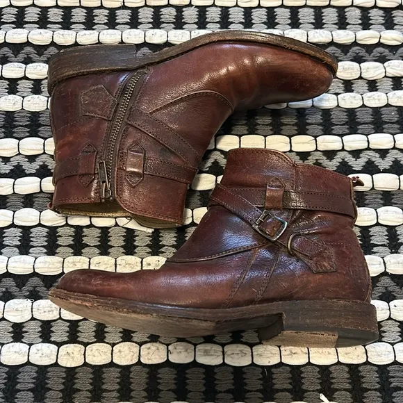 Frye Jayden Cross Brown Leather Ankle Boots #76785
